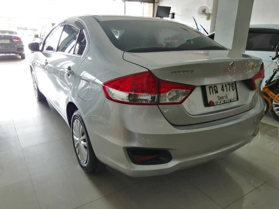 Suzuki Ciaz ปี 2018 สีเงิน (รูปที่ 4)