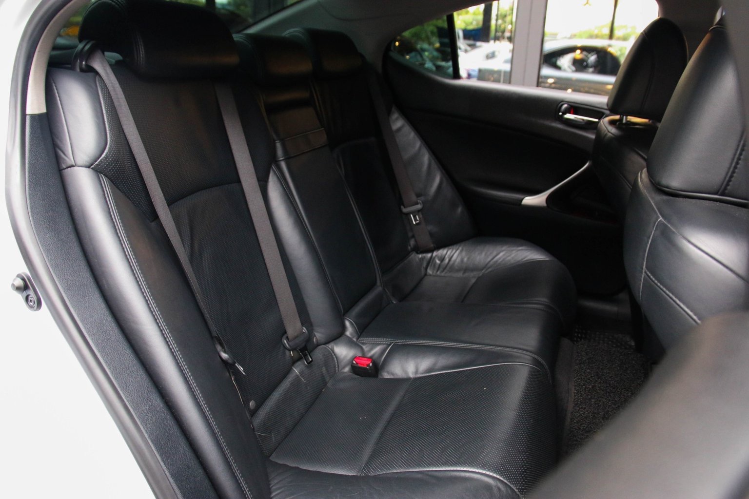 Lexus IS XE20 IS250 ปี 2006 สีขาว (รูปที่ 11)