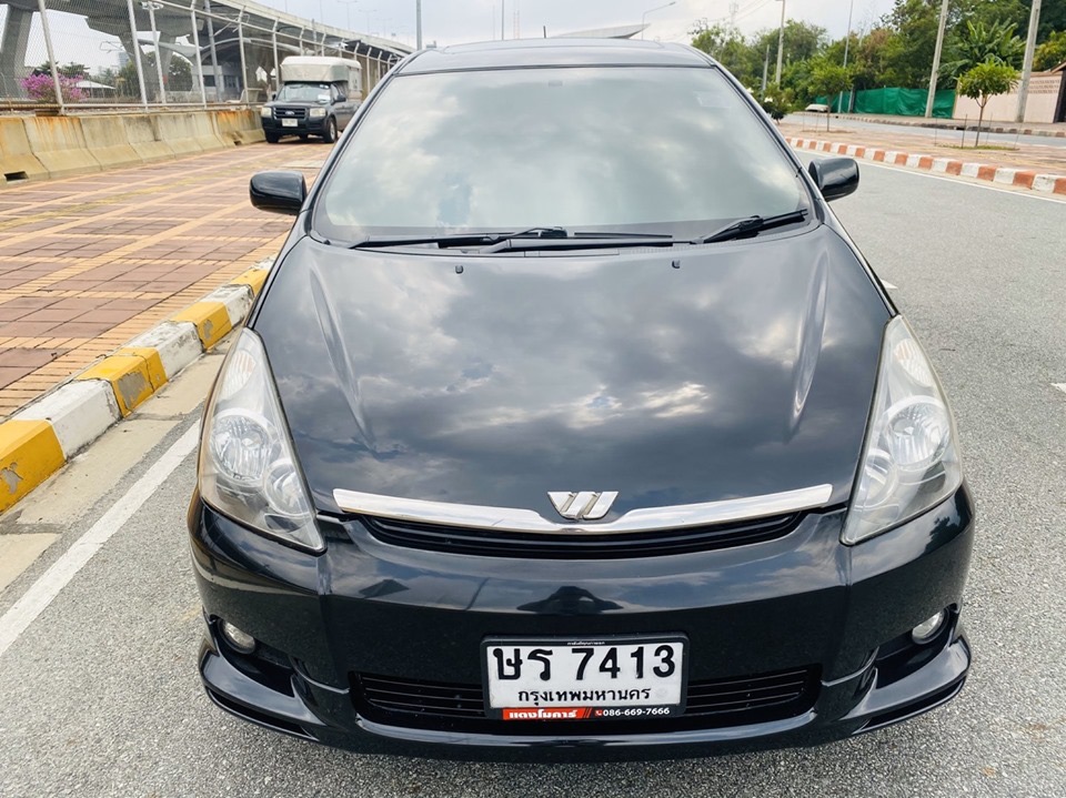 Toyota Wish ปี 2004 สีดำ (รูปที่ 2)