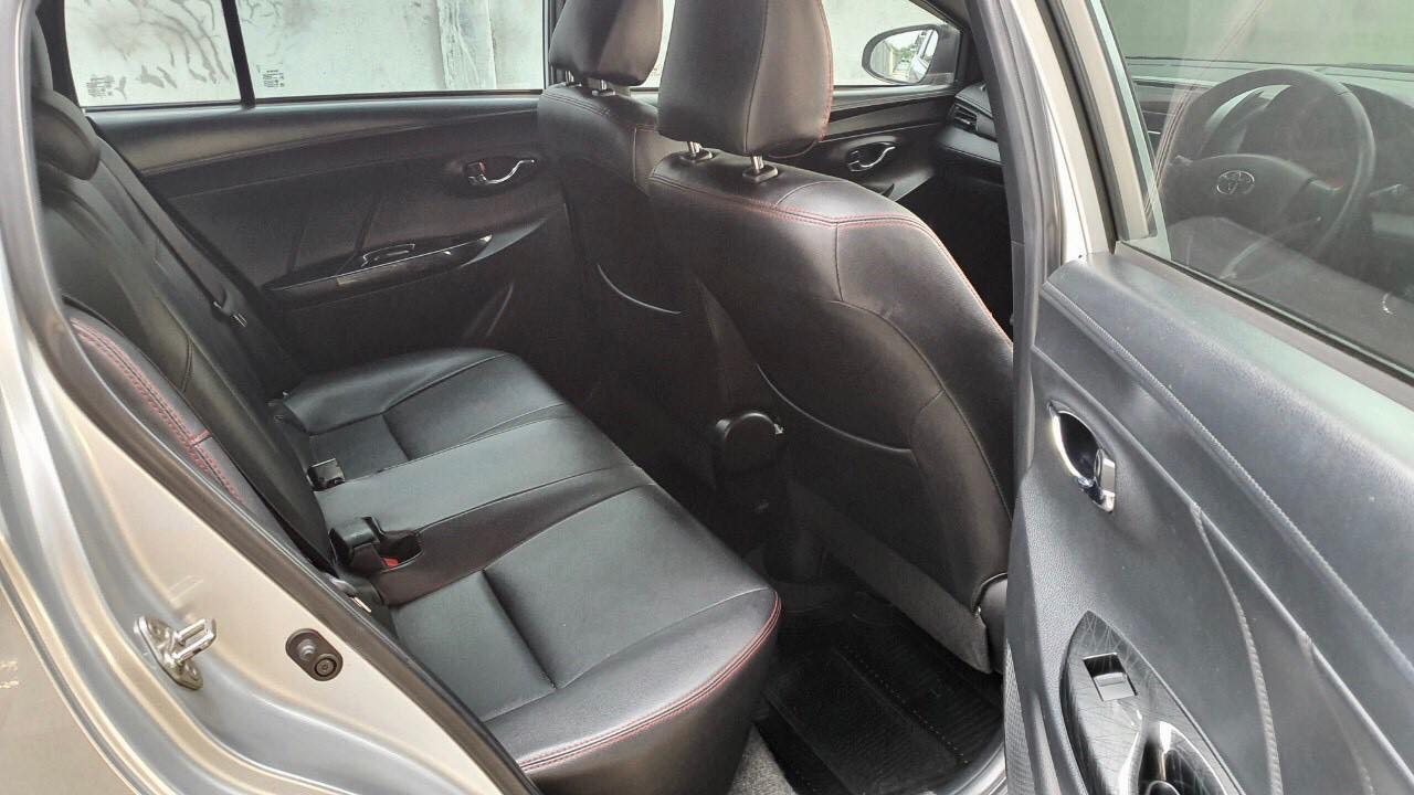 Toyota Yaris ปี 2014 สีเงิน (รูปที่ 13)