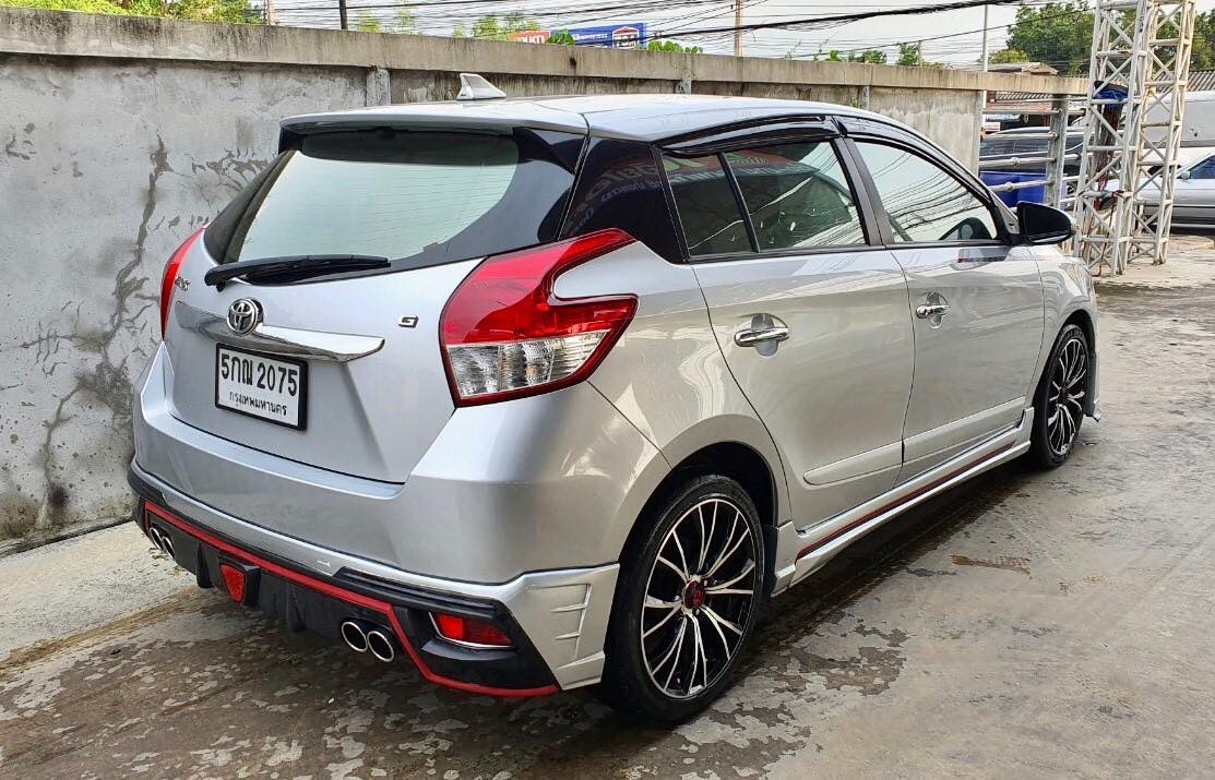 Toyota Yaris ปี 2014 สีเงิน (รูปที่ 3)