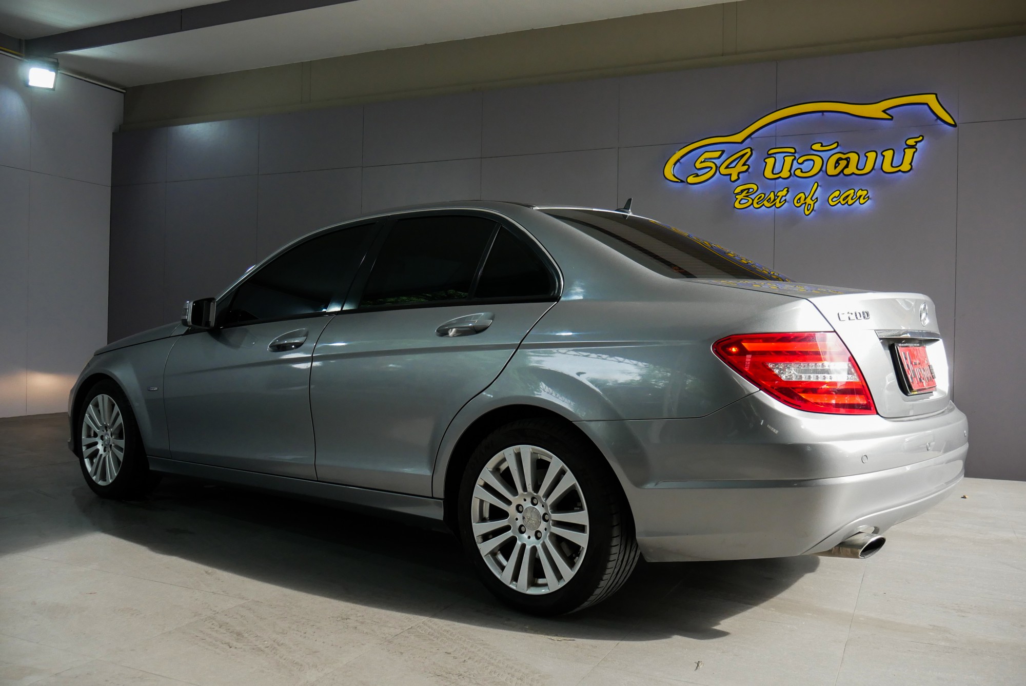 MERCEDES BENZ C200 W204 1.8 CGI Facelife ปี 2013 สีเทา (รูปที่ 17)