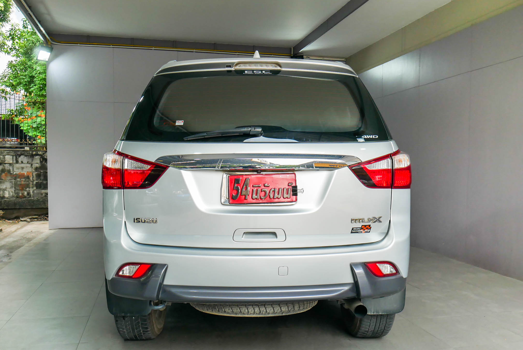 ISUZU MU-X 3.0 NAVI 4WD AT 2014 สีเงิน (รูปที่ 21)