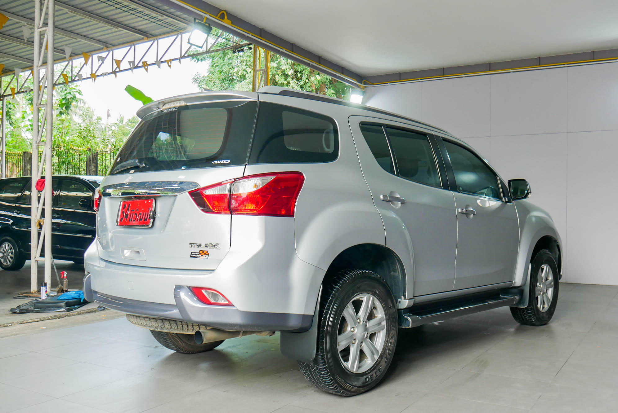 ISUZU MU-X 3.0 NAVI 4WD AT 2014 สีเงิน (รูปที่ 20)