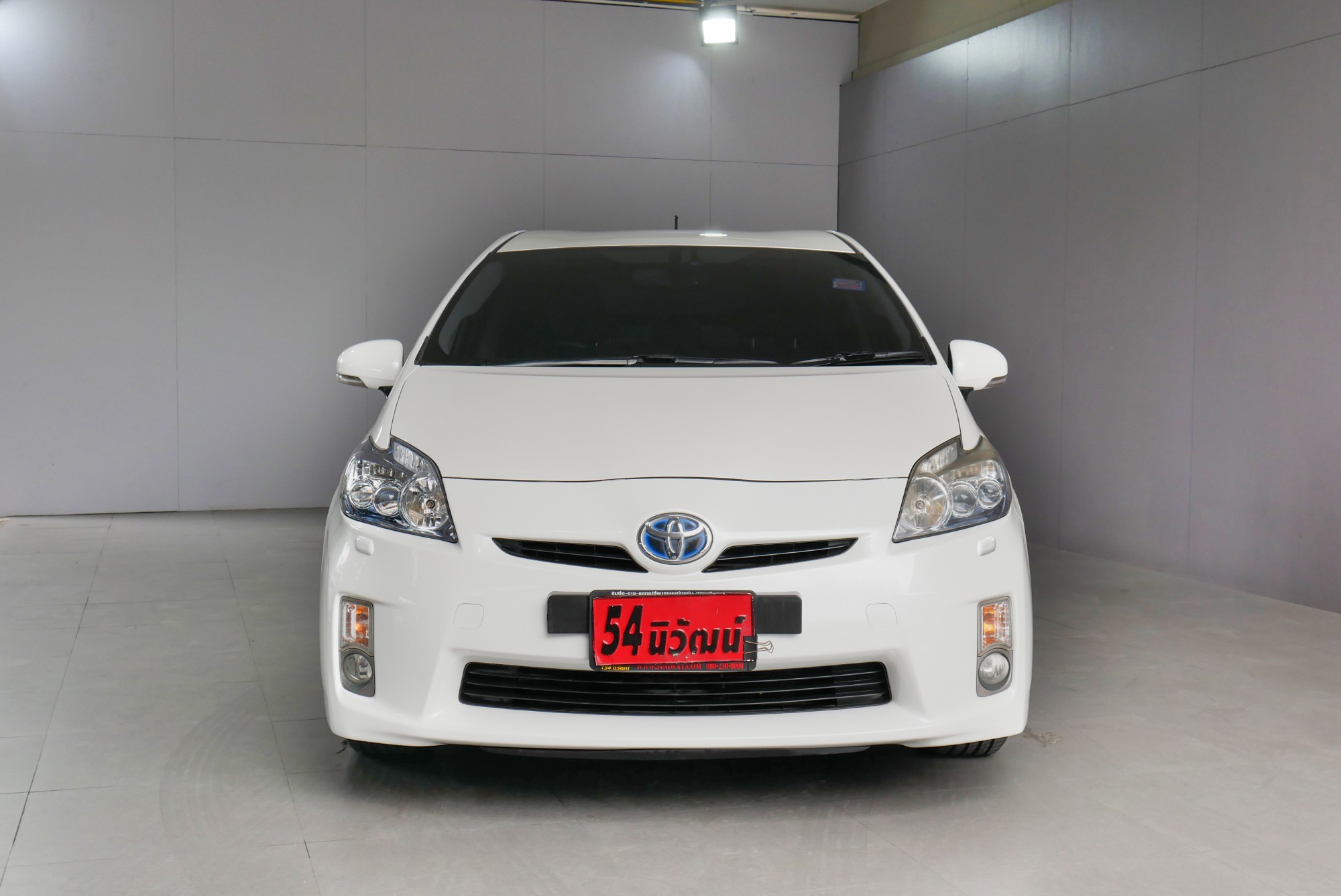 Toyota Prius ปี 2011 สีขาว