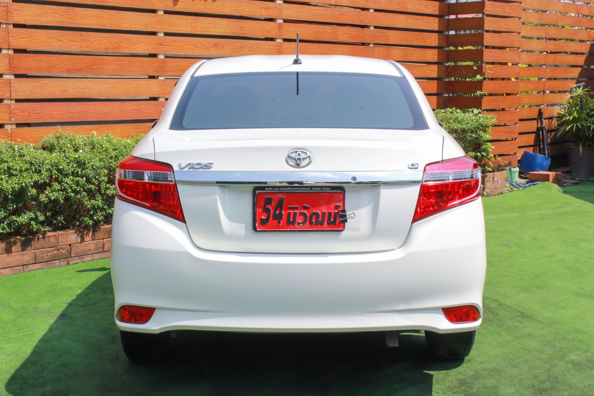 TOYOTA VIOS 1.5 G ปี 2013 สีขาว