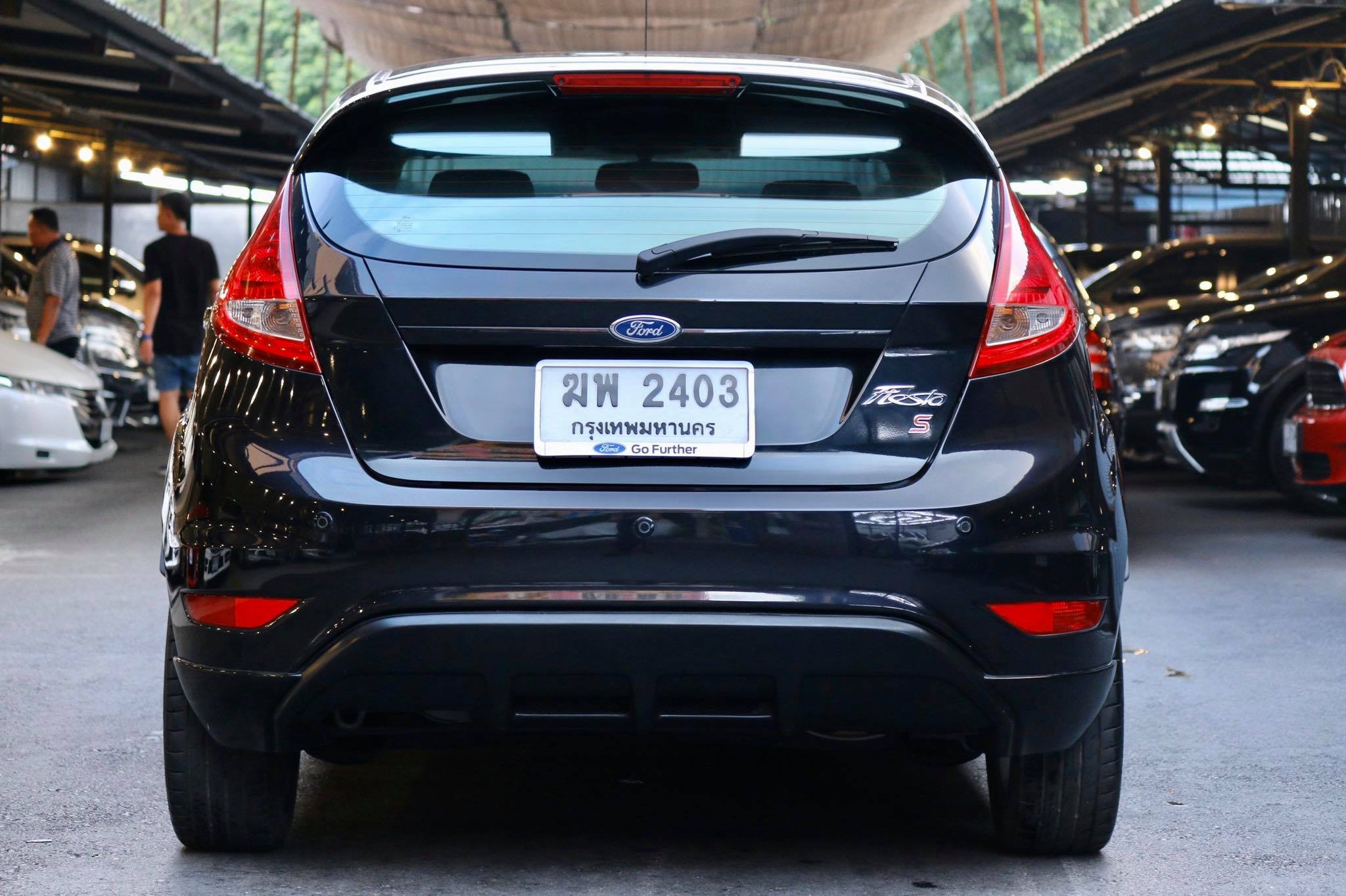Ford Fiesta ปี 2012 สีดำ (รูปที่ 6)