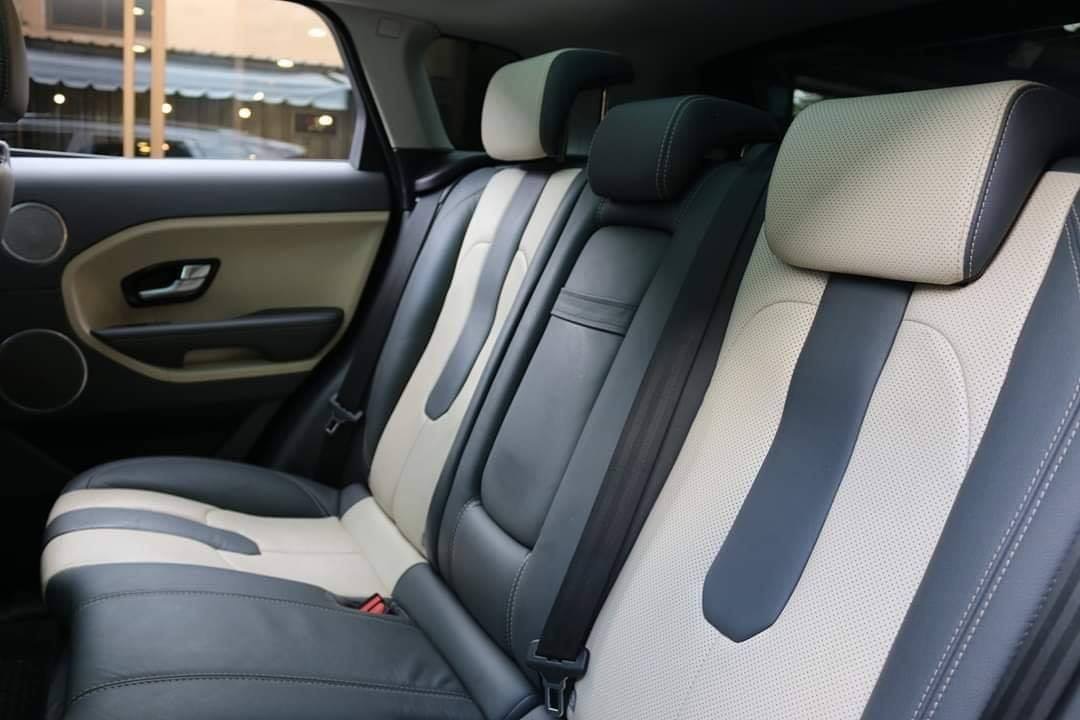Land Rover Range Rover ปี 2013 สีดำ (รูปที่ 16)