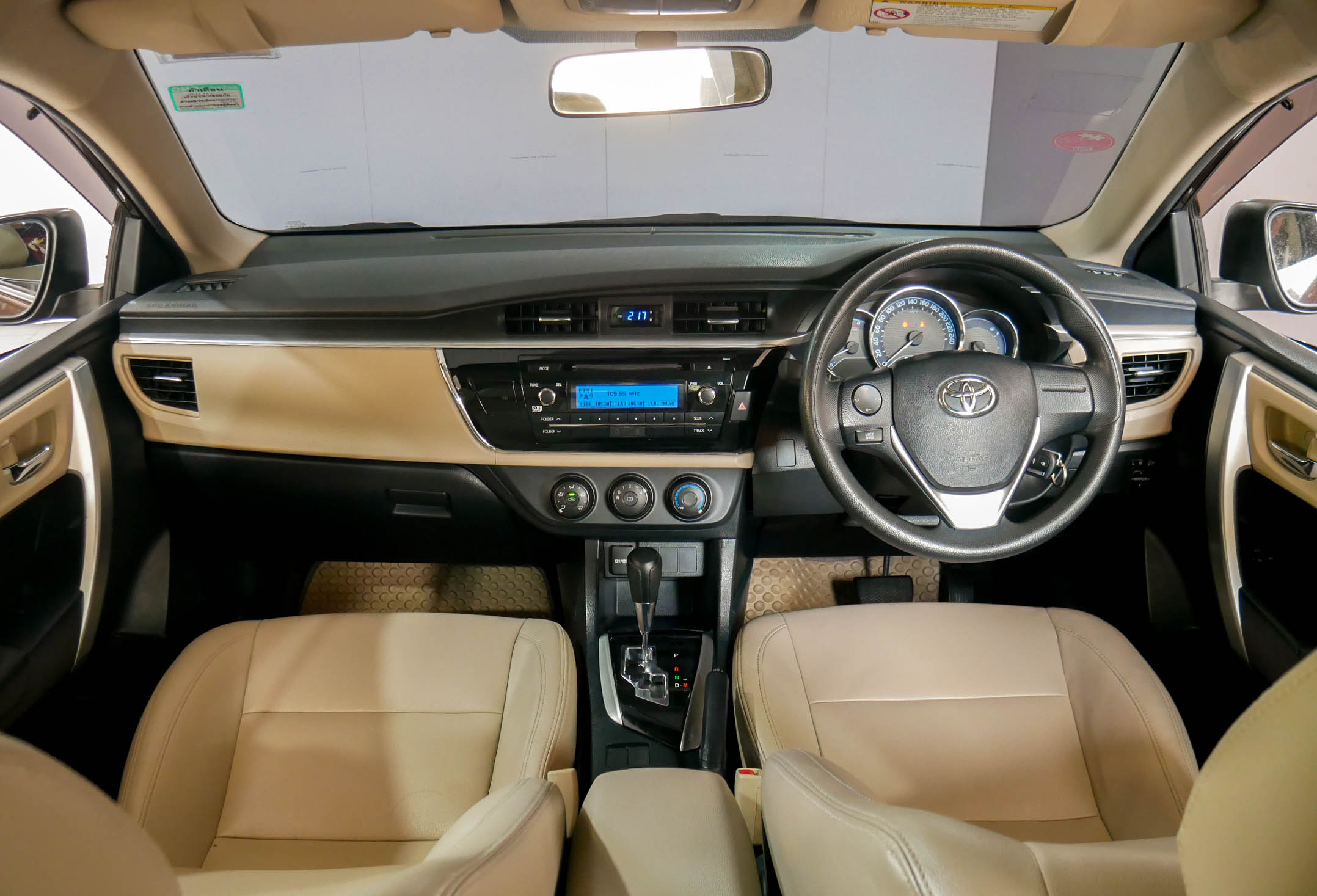 Toyota ALTIS 1.6 E CNG ปี 2014 สีน้ำตาล (รูปที่ 7)