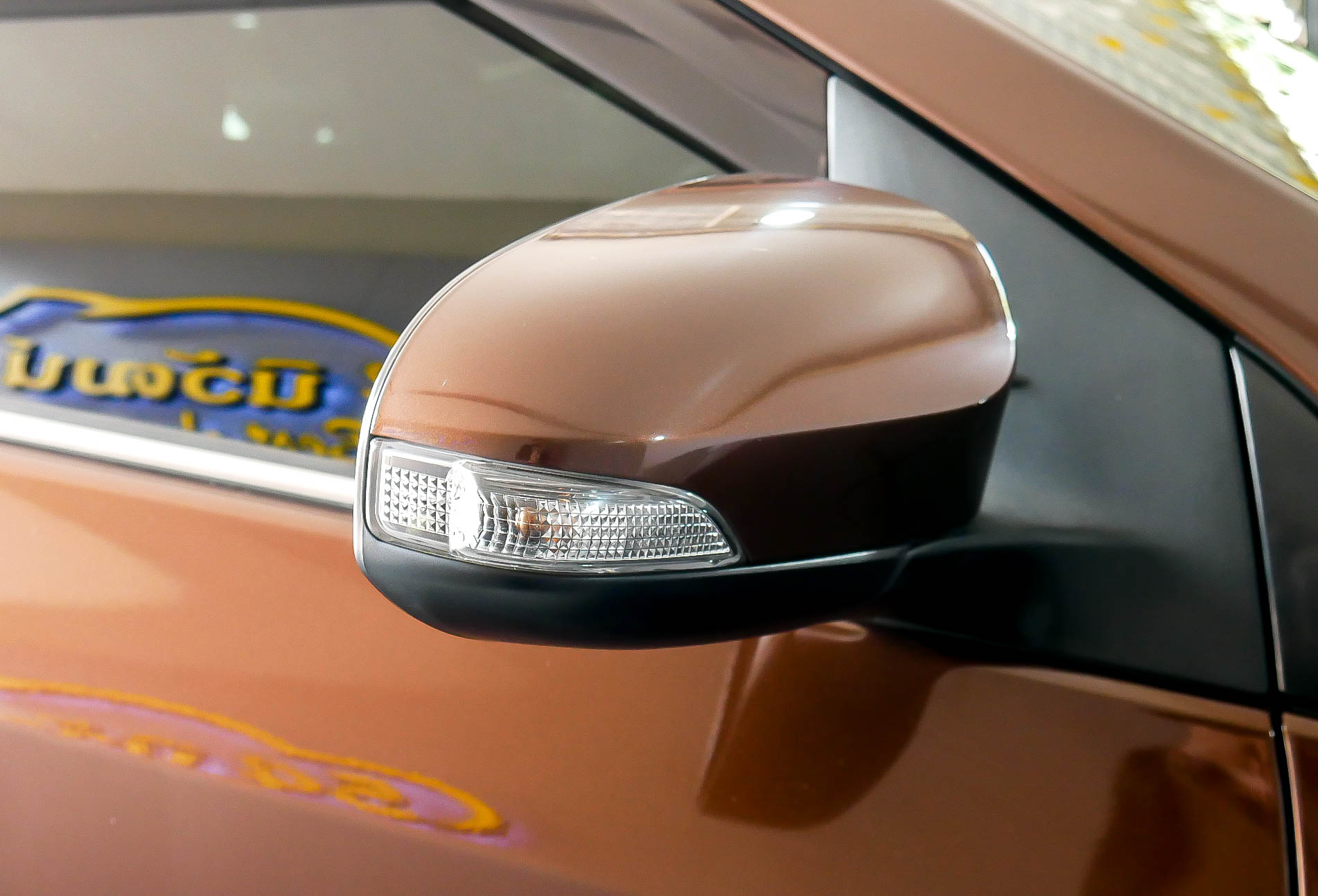 Toyota ALTIS 1.6 E CNG ปี 2014 สีน้ำตาล (รูปที่ 5)
