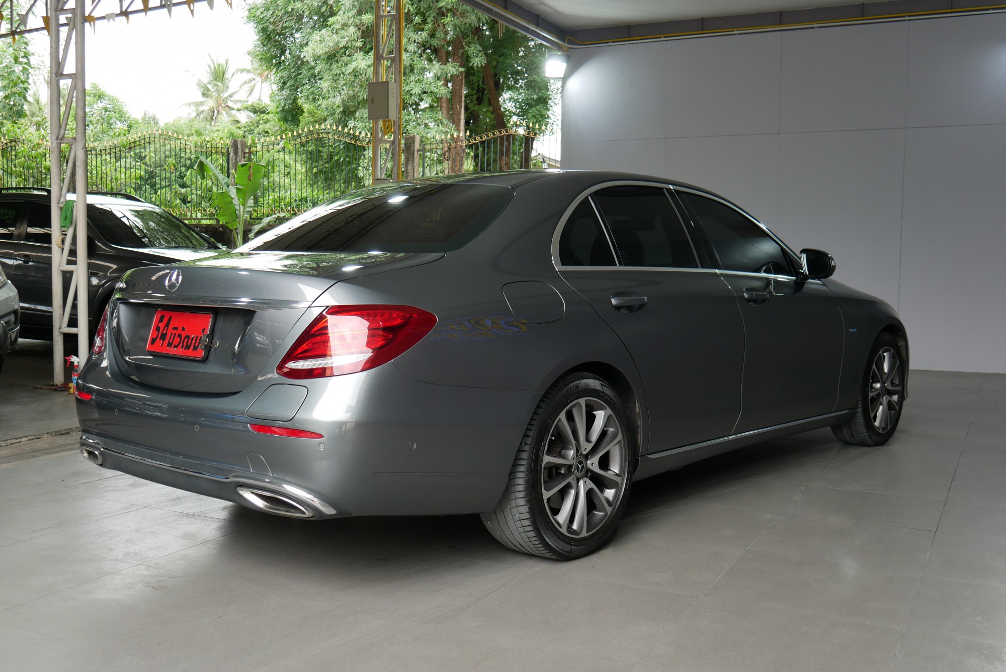 Mercedes-Benz E-Class W213 E350 ปี 2018 สีน้ำตาล (รูปที่ 22)