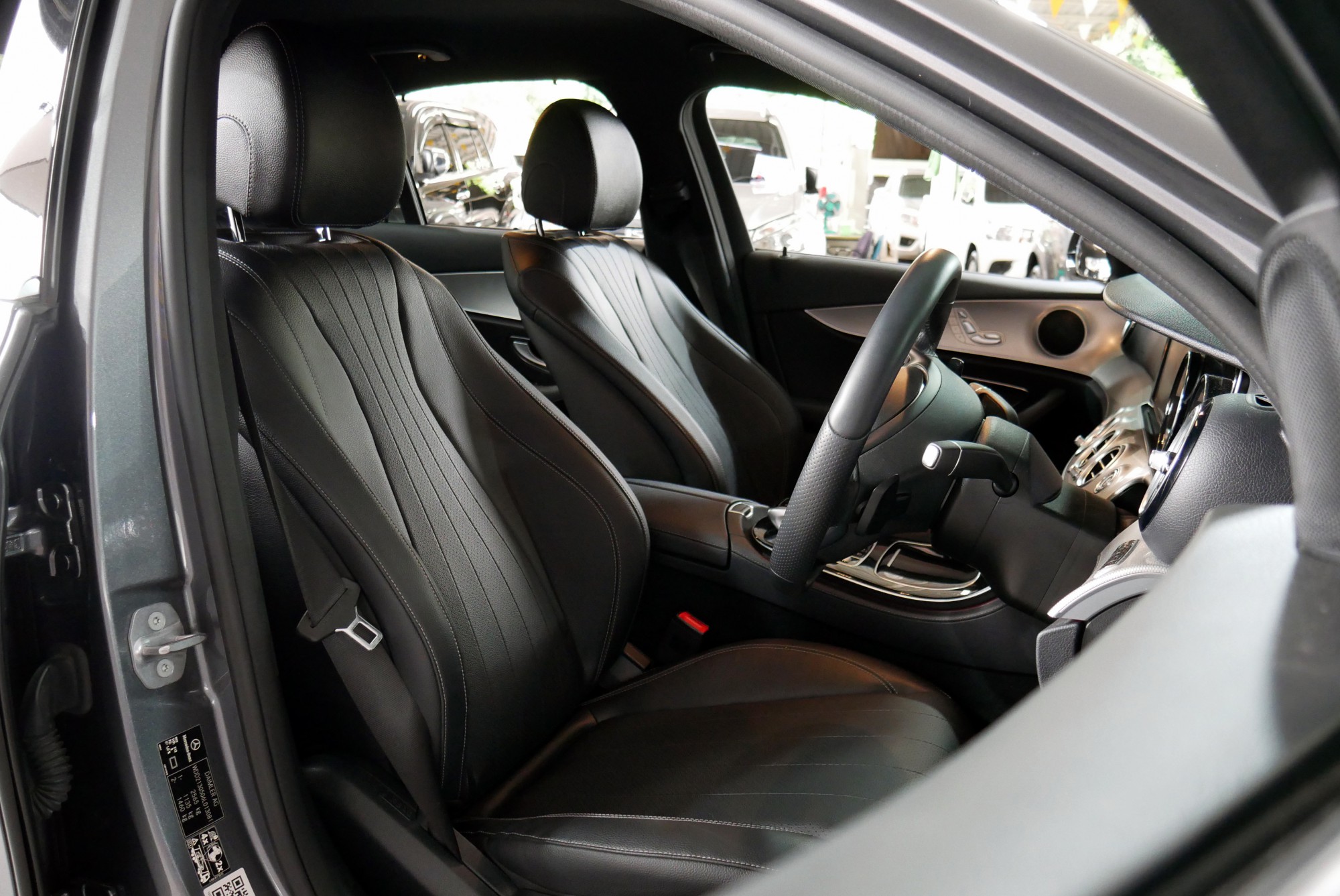 Mercedes-Benz E-Class W213 E350 ปี 2018 สีน้ำตาล (รูปที่ 14)