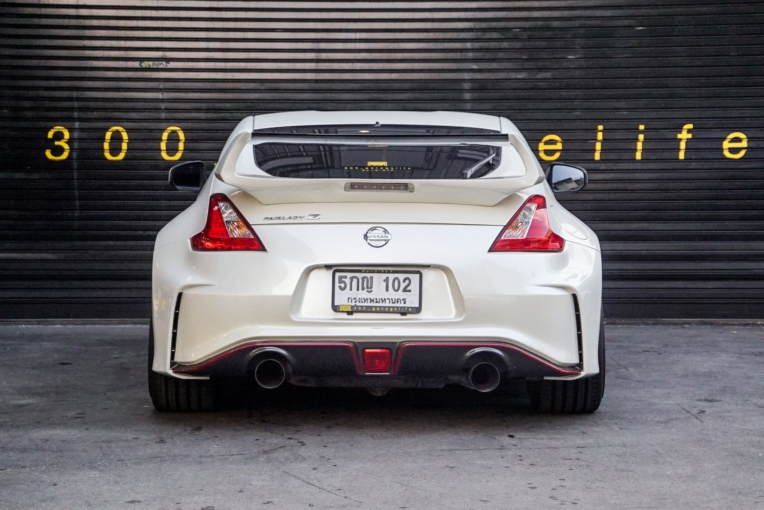Nissan Fairlady Z 370Z ปี 2009 สีขาว (รูปที่ 4)