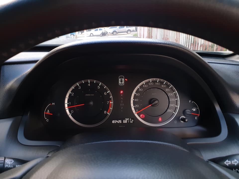Honda Accord Gen 8 ปี 2010 สีขาว (รูปที่ 9)