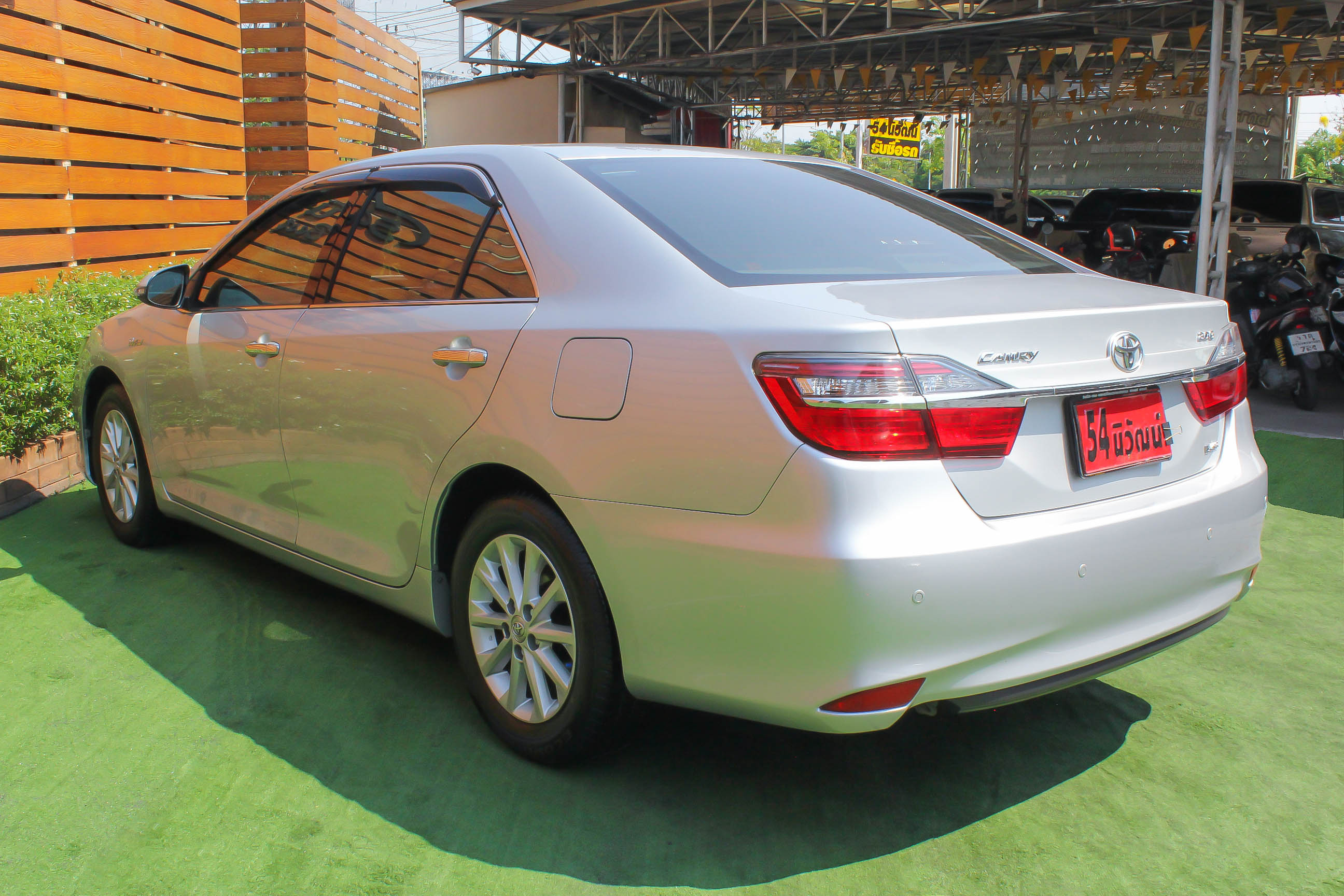 TOYOTA CAMRY 2.0 G MINOR CHANGE ปี 2015 สีเทา (รูปที่ 21)