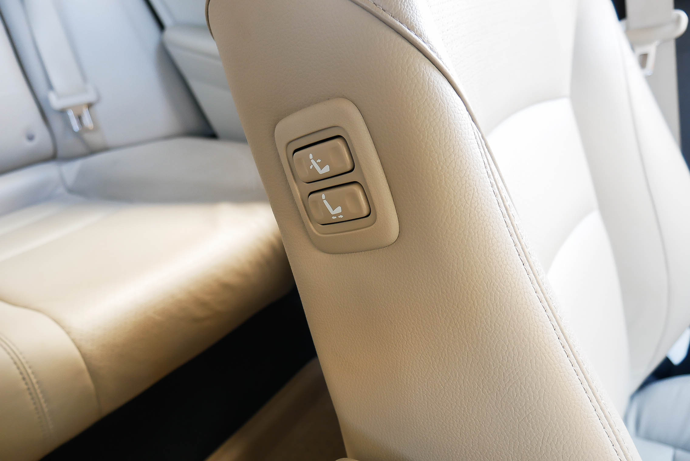 HONDA ACCORD G9 2.0 EL NAVI ปี 2013 สีน้ำตาล (รูปที่ 12)