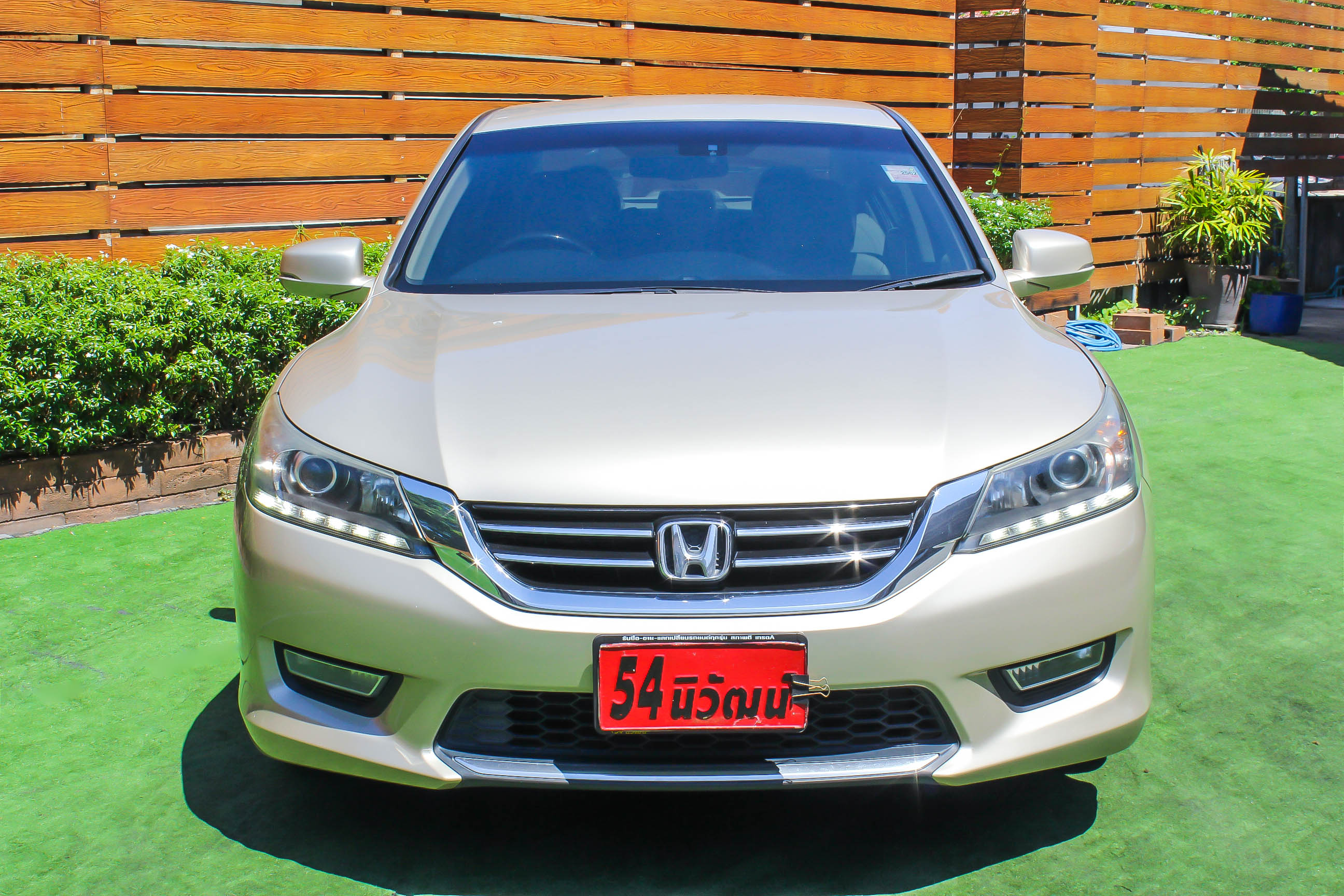HONDA ACCORD G9 2.0 EL NAVI ปี 2013 สีน้ำตาล (รูปที่ 2)