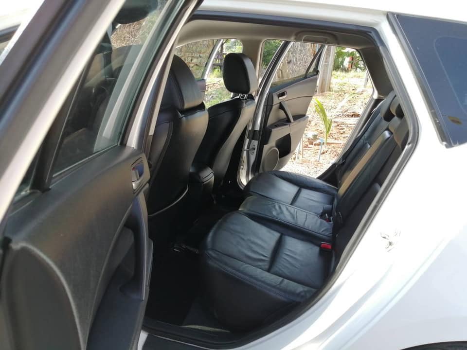 Mazda 3 ปี 2012 สีขาว (รูปที่ 10)