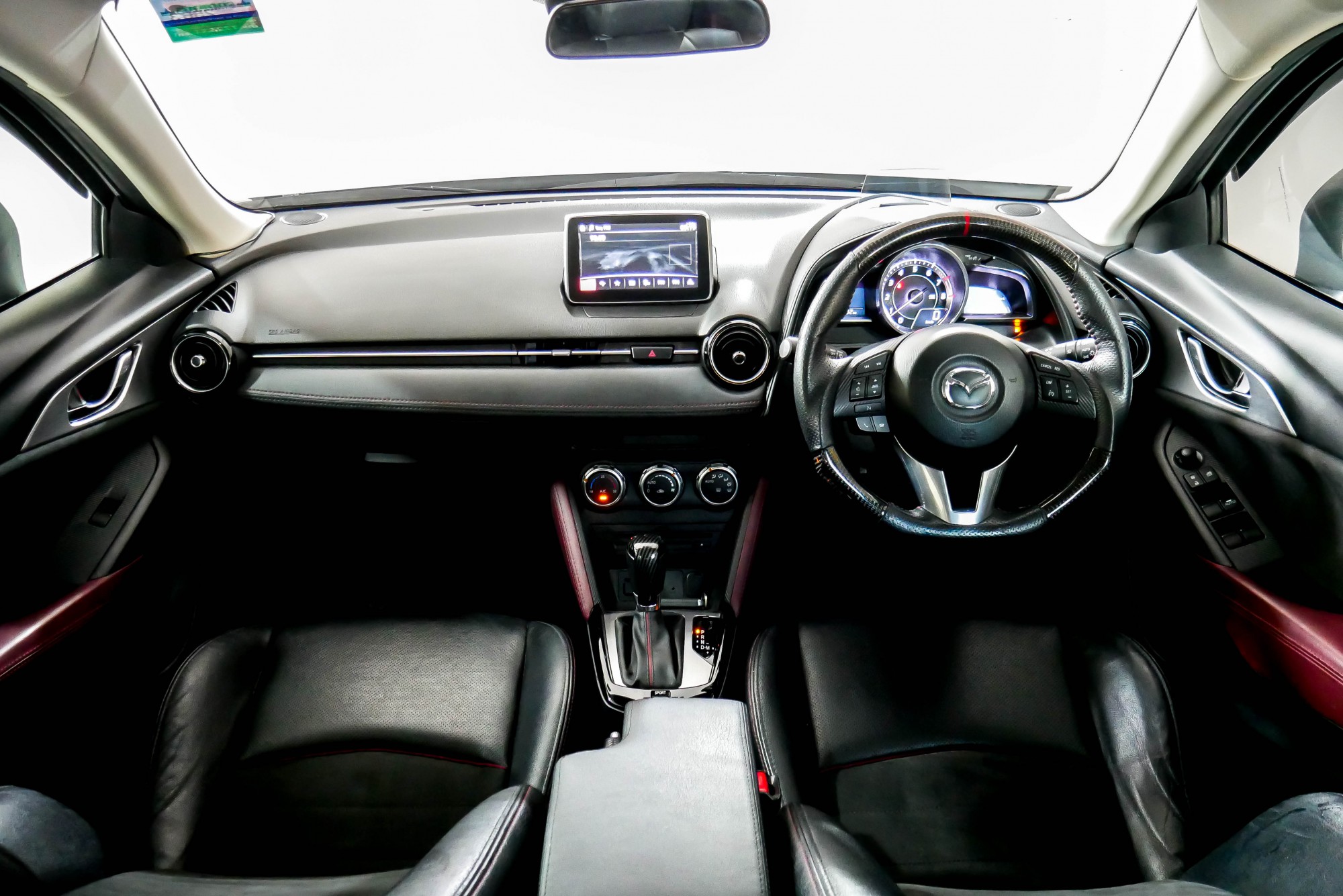 MAZDA CX-3 2.0 S ปี 2017 สีขาว (รูปที่ 6)