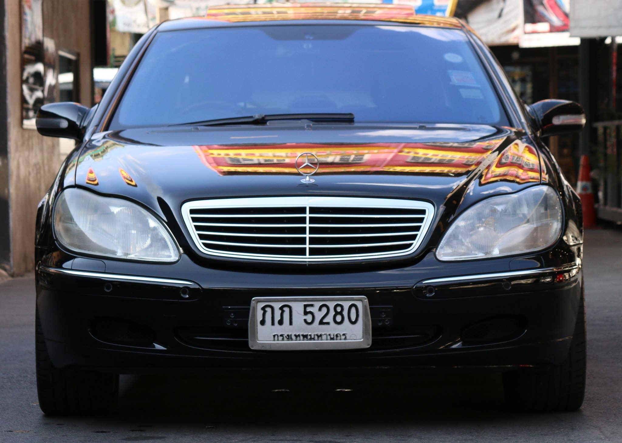 Mercedes-Benz S-Class W220 S280 ปี 2000 สีดำ (รูปที่ 3)