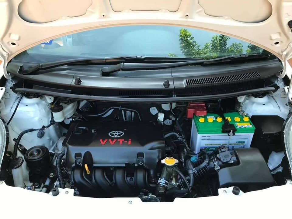 Toyota Yaris ปี 2010 สีขาว (รูปที่ 18)