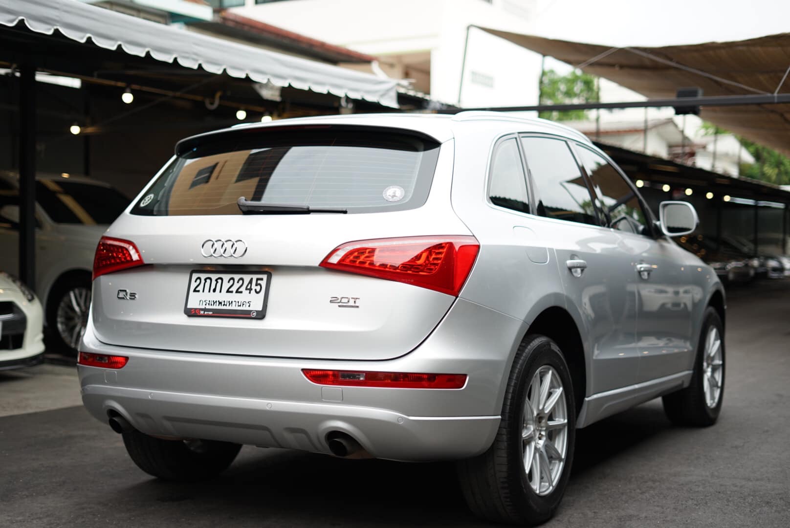 Audi Q5 (8R) ปี 2011 สีเงิน (รูปที่ 6)