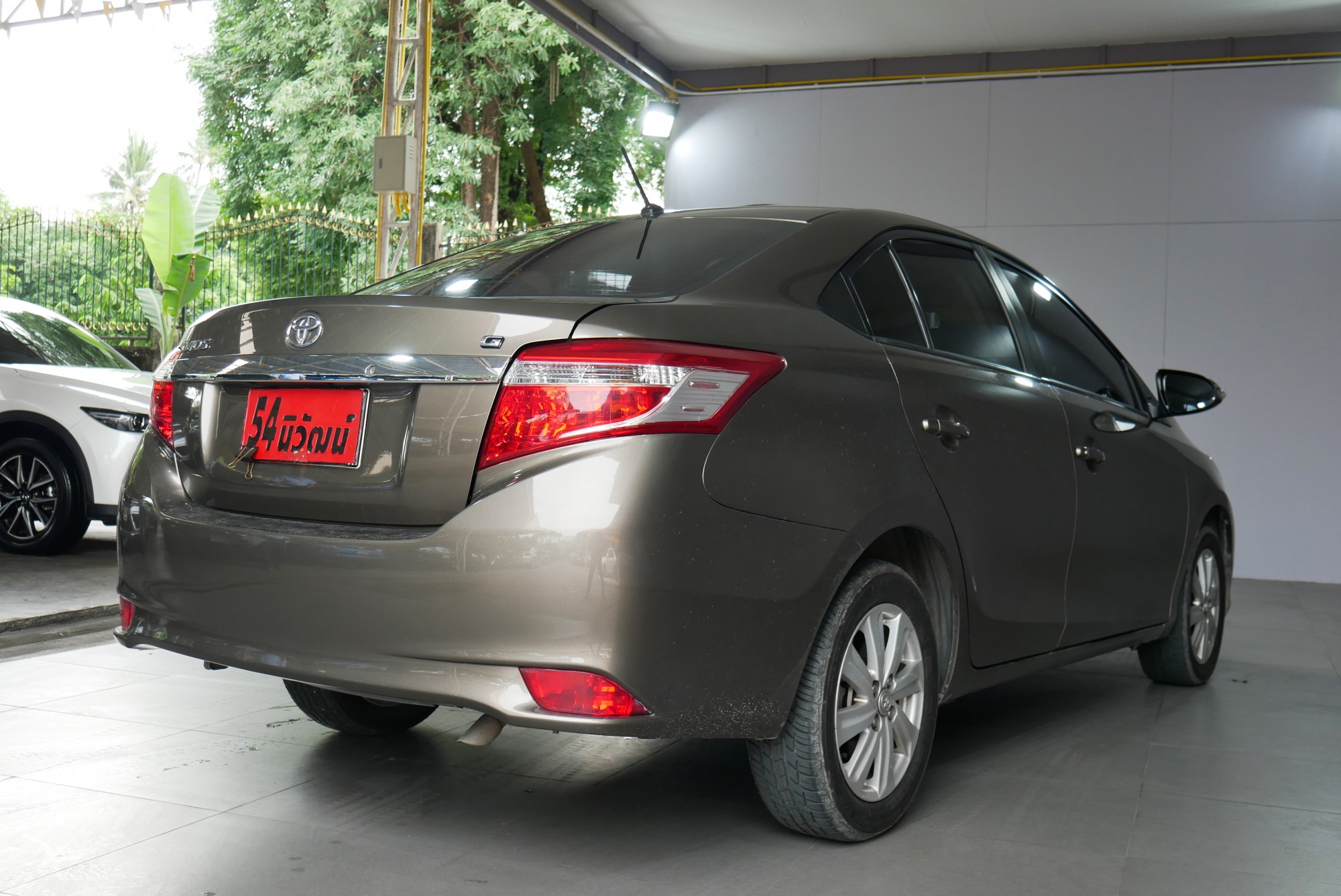Toyota Vios 1.5 G ปี 2015 สีน้ำตาล (รูปที่ 17)