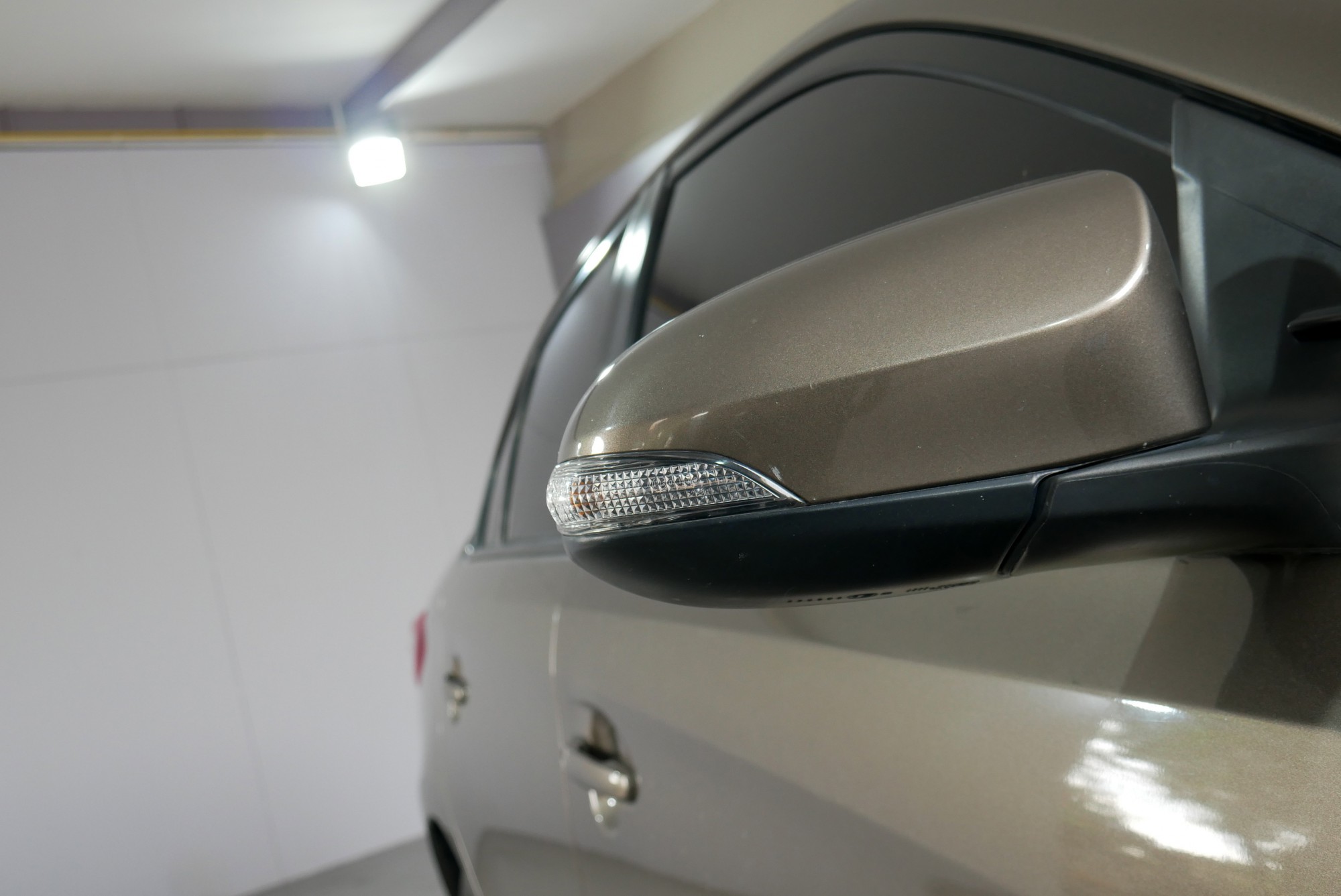Toyota Vios 1.5 G ปี 2015 สีน้ำตาล (รูปที่ 3)