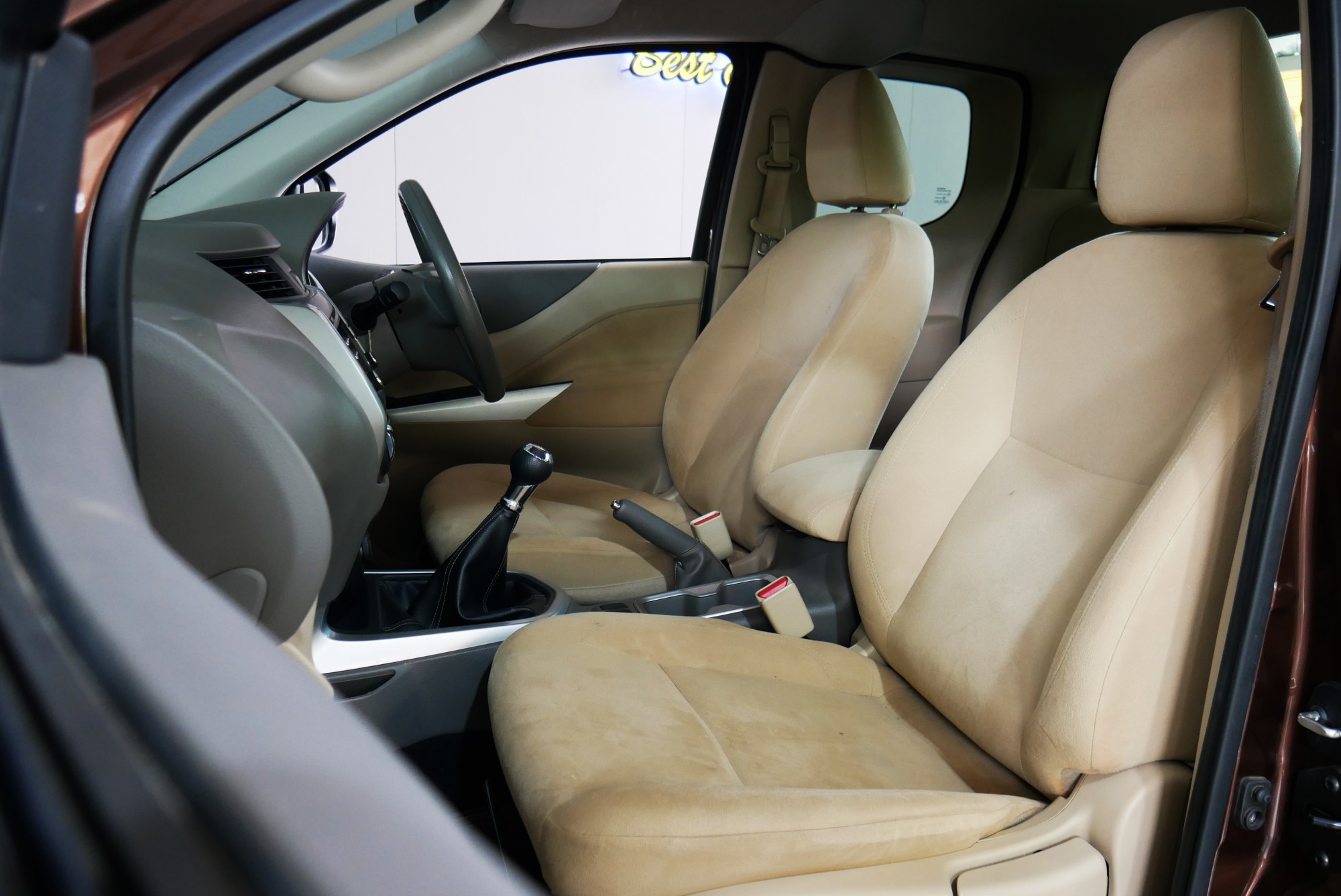 MITSUBISHI TRITON DOUBLECAB 2.4 GLX PLUS MT ปี 2018 สีน้ำตาล (รูปที่ 9)