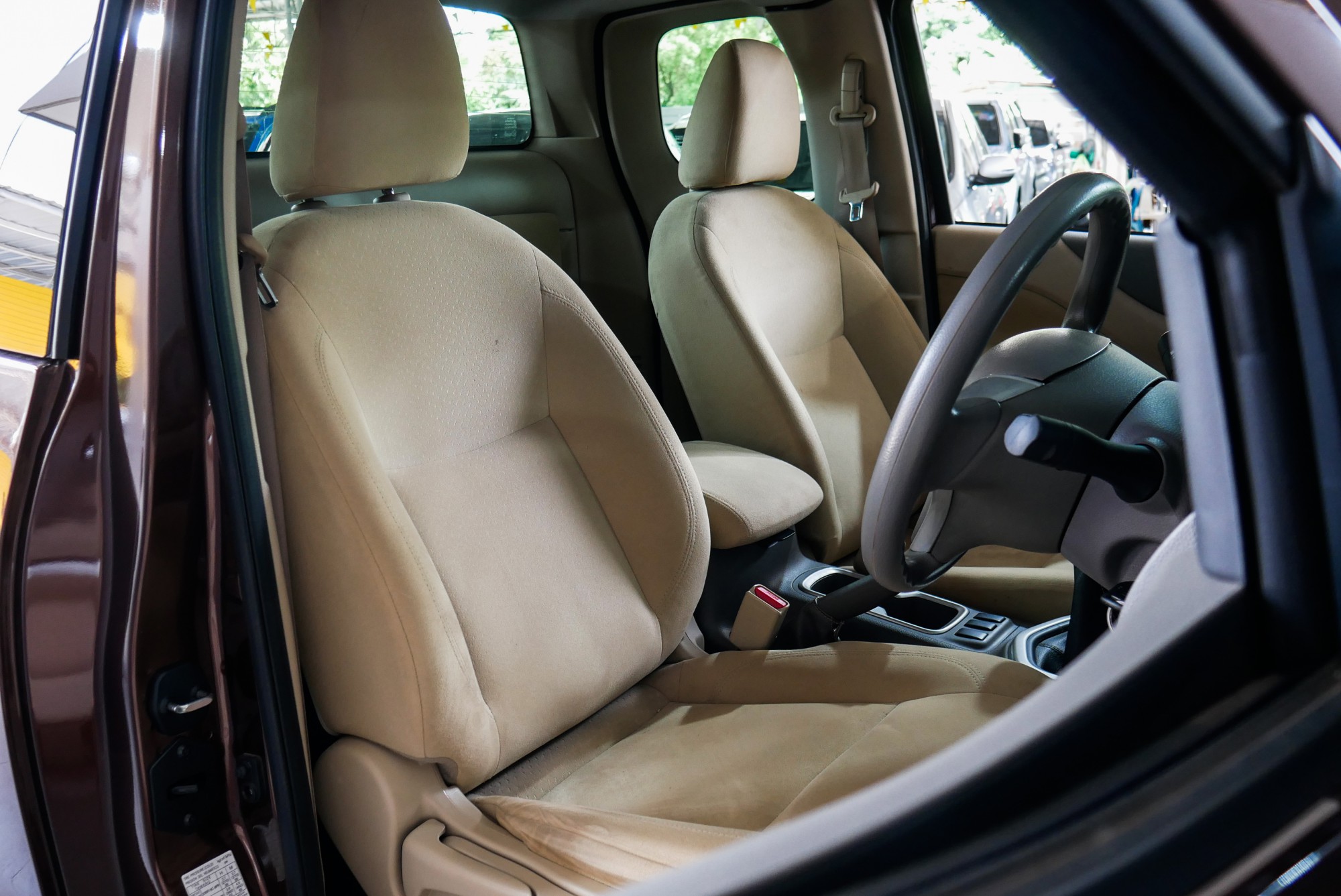 MITSUBISHI TRITON DOUBLECAB 2.4 GLX PLUS MT ปี 2018 สีน้ำตาล (รูปที่ 8)