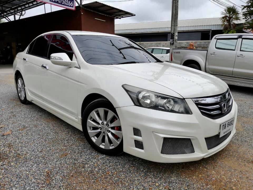 Honda Accord Gen 8 ปี 2008 สีขาว (รูปที่ 2)