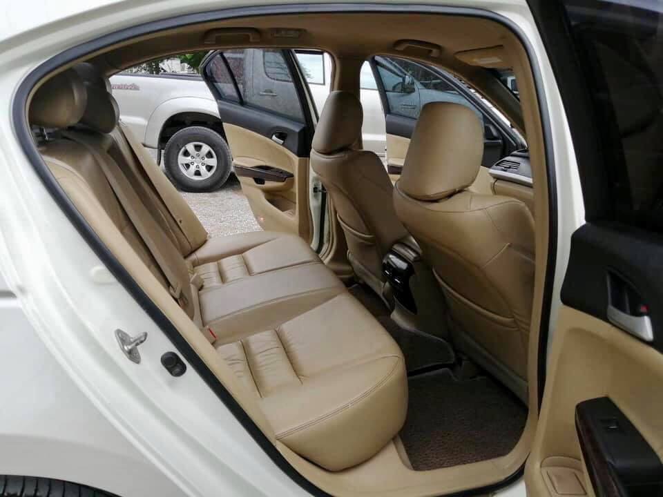 Honda Accord Gen 8 ปี 2008 สีขาว (รูปที่ 13)