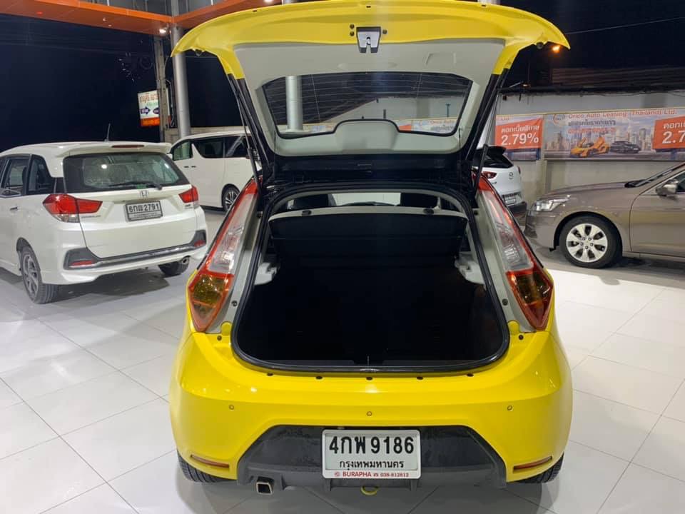 MG3 โฉมแรก ปี 2016 สีเหลือง (รูปที่ 10)