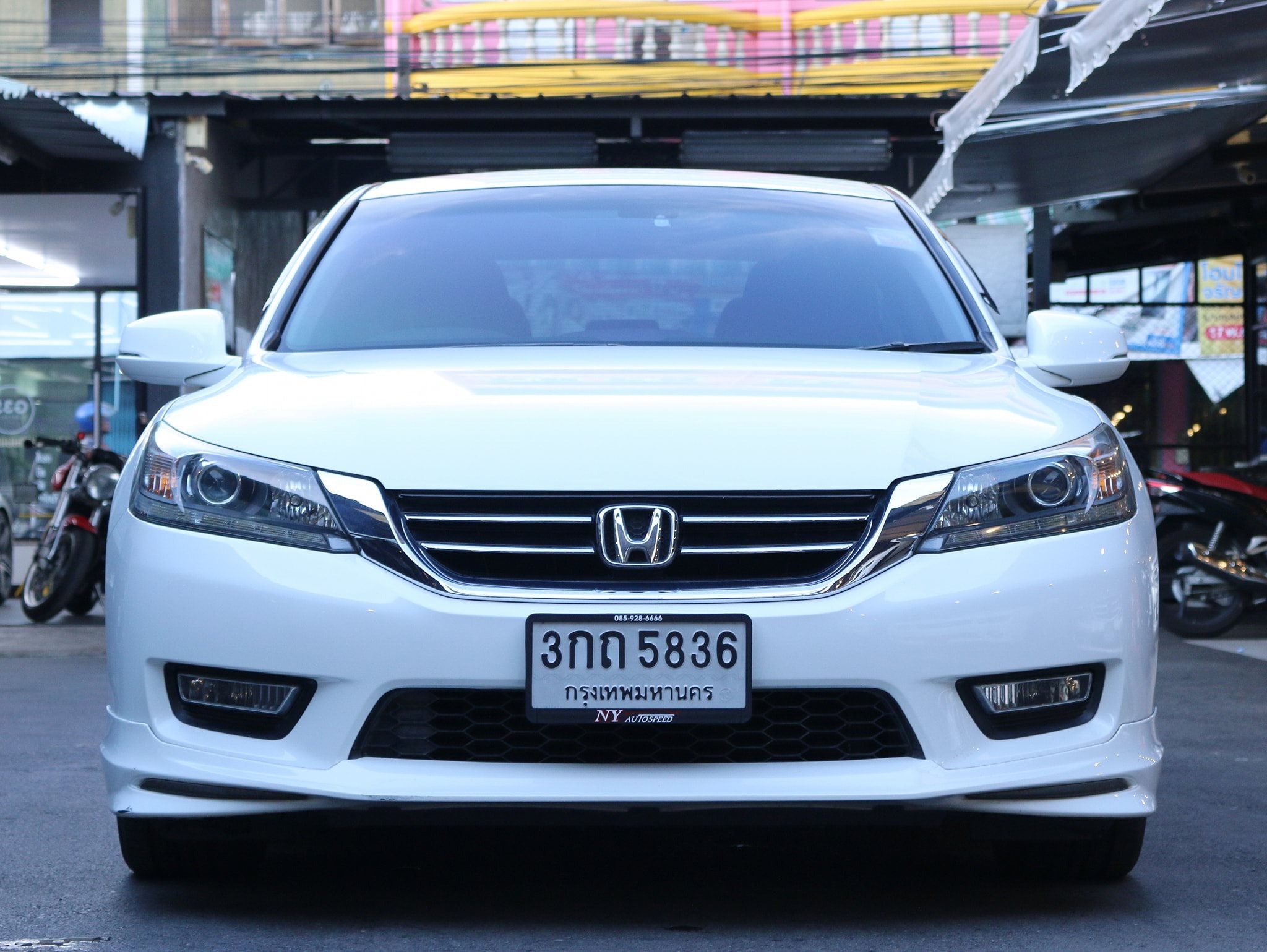 Honda Accord Gen 9 ปี 2014 สีขาว (รูปที่ 3)
