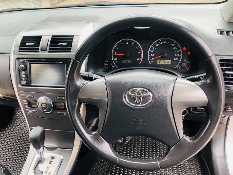 Toyota Corolla Altis ปี 2013 สีเงิน (รูปที่ 18)