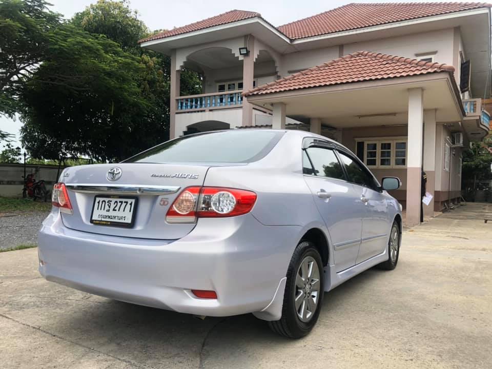 Toyota Corolla Altis ปี 2013 สีเงิน (รูปที่ 5)
