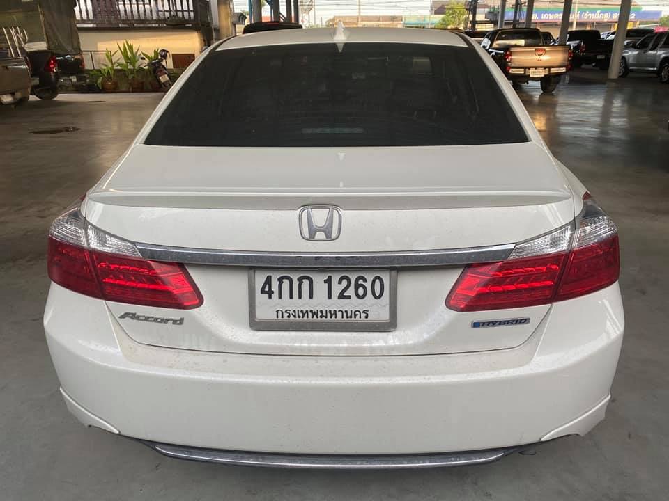 Honda Accord Gen 9 ปี 2014 สีขาว (รูปที่ 5)
