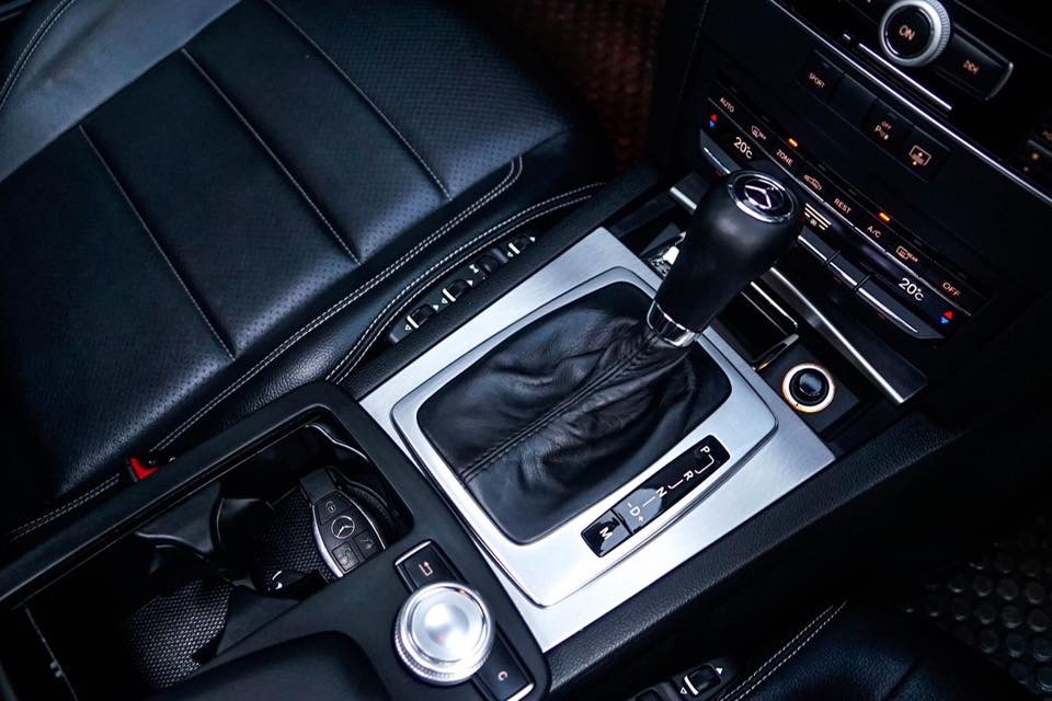 Mercedes-Benz E-Class C207 E250 ปี 2011 สีขาว (รูปที่ 9)