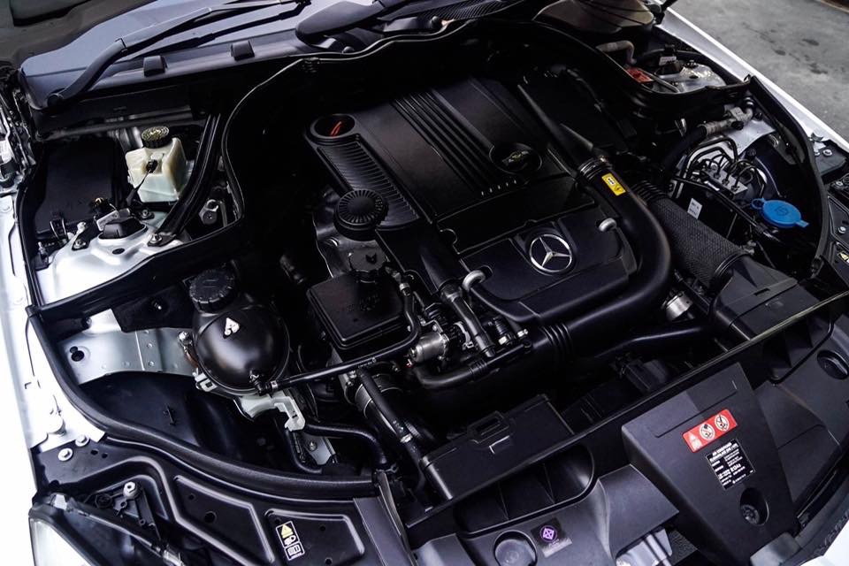 Mercedes-Benz E-Class C207 E250 ปี 2011 สีขาว (รูปที่ 16)