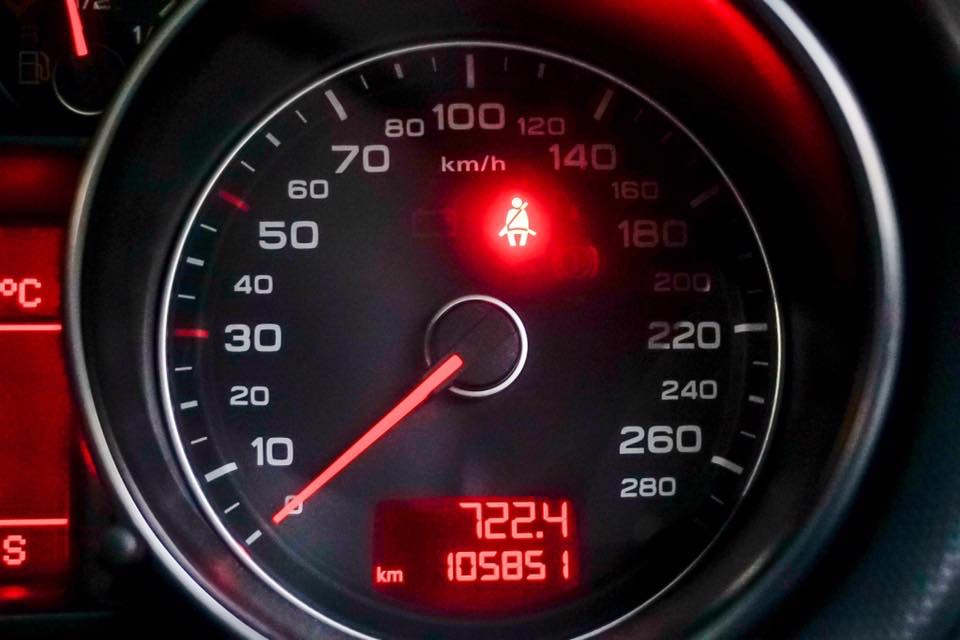 Audi TT Mk2 8J TT ปี 2007 สีขาว (รูปที่ 5)
