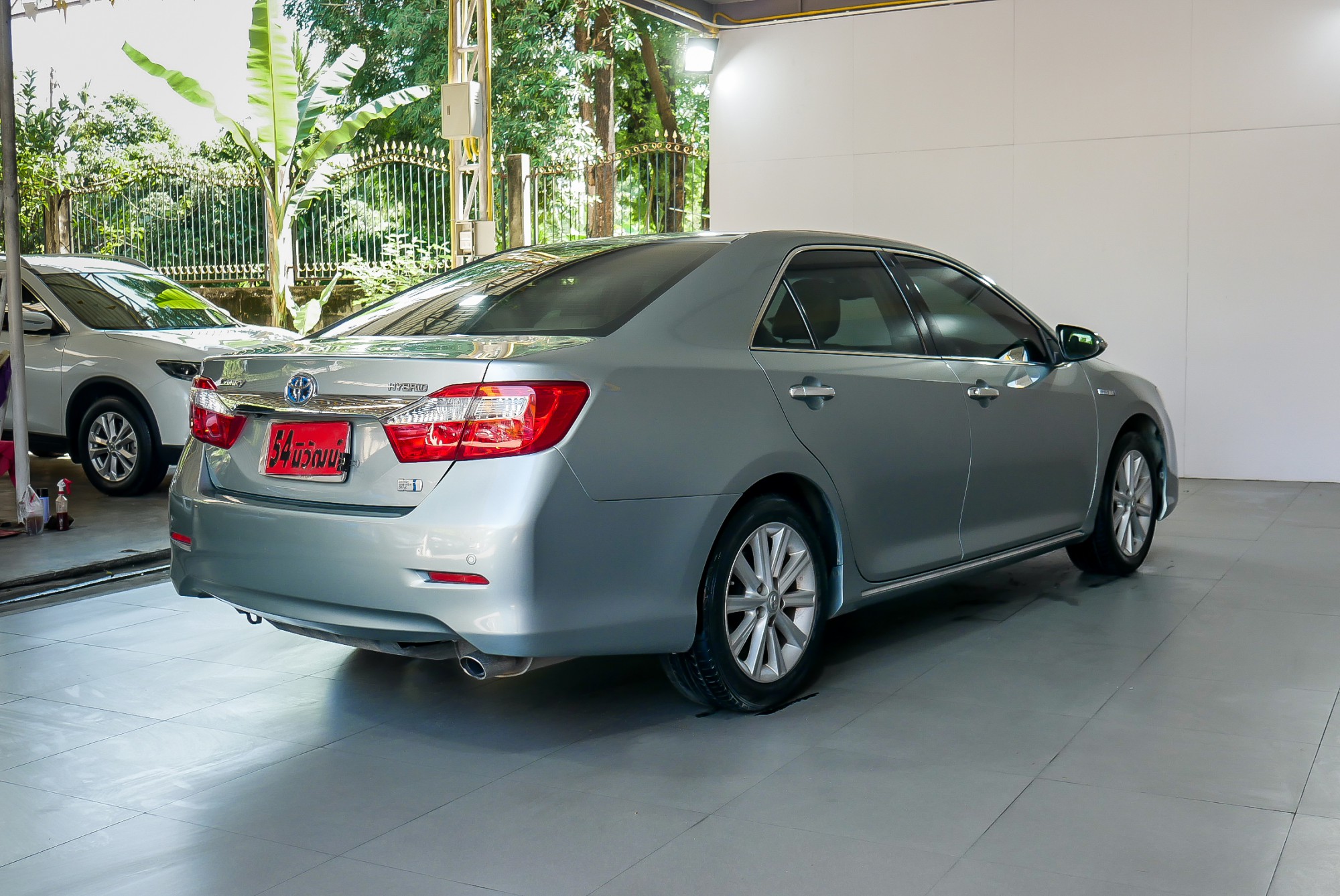 TOYOTA CAMRY 2.5 HV NAVI MINOR CHANGE ปี 2013 สีเทา (รูปที่ 22)