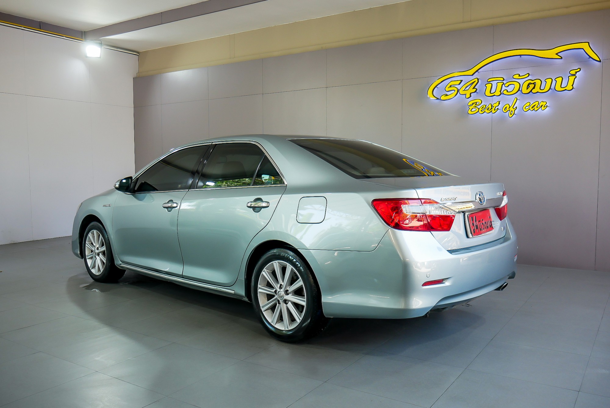 TOYOTA CAMRY 2.5 HV NAVI MINOR CHANGE ปี 2013 สีเทา (รูปที่ 20)