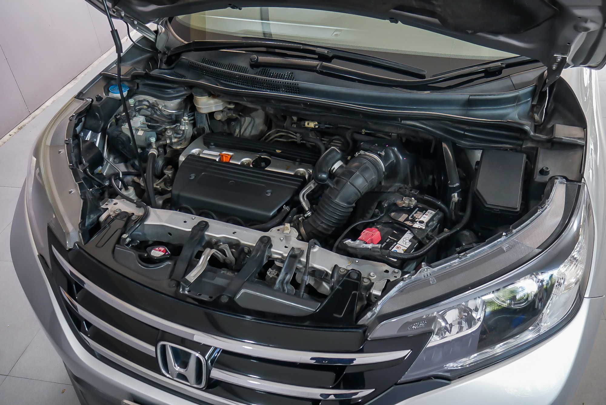 HONDA CR-V G4 2.4 EL NAVI 4WD. ปี 2013 สีเงิน (รูปที่ 6)