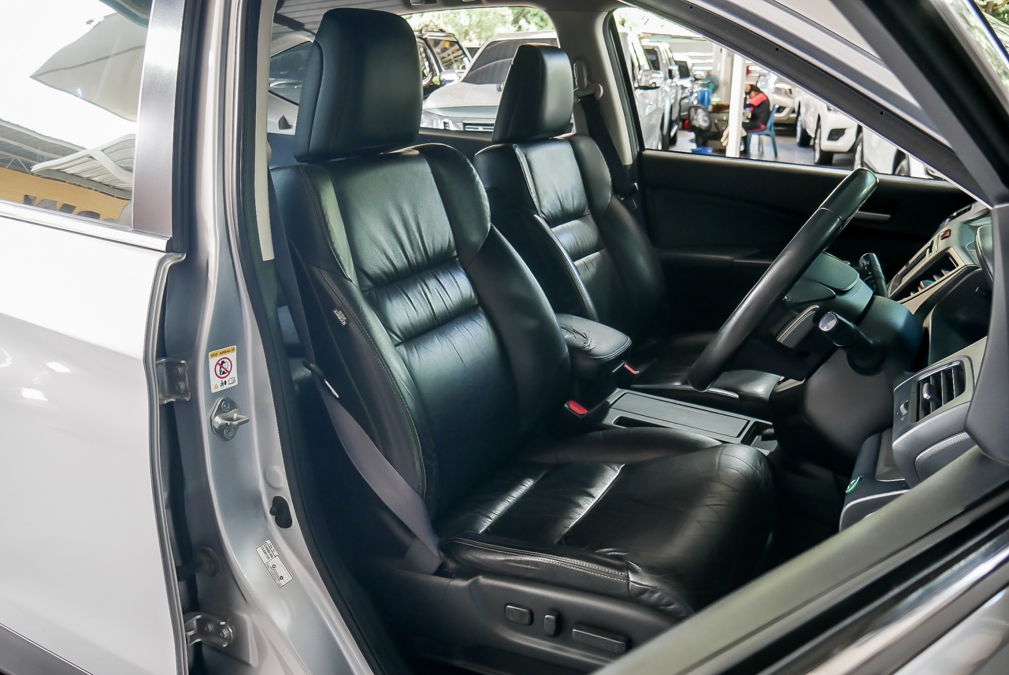 HONDA CR-V G4 2.4 EL NAVI 4WD. ปี 2013 สีเงิน (รูปที่ 13)