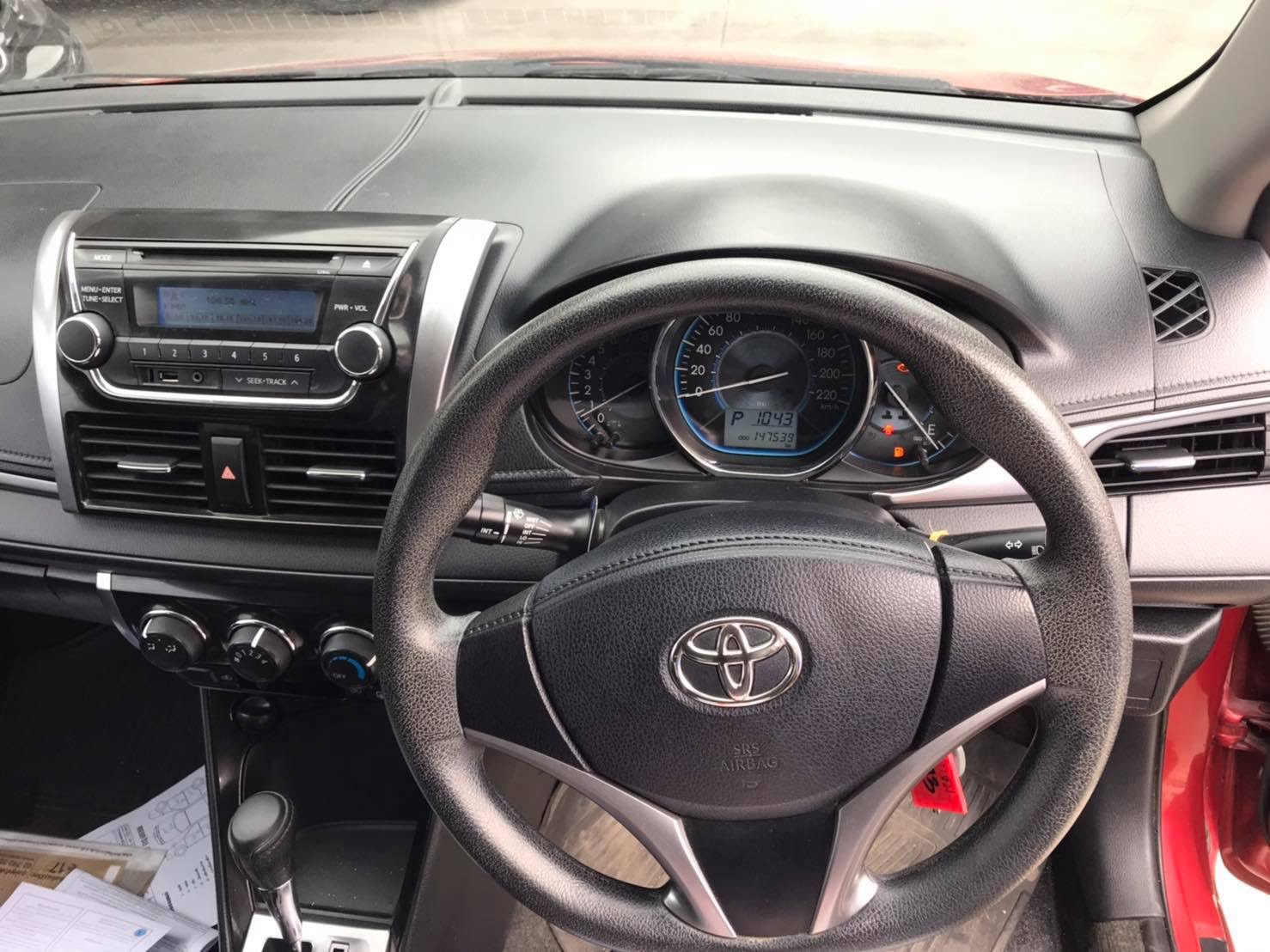 Toyota Vios ปี 2015 สีแดง (รูปที่ 8)