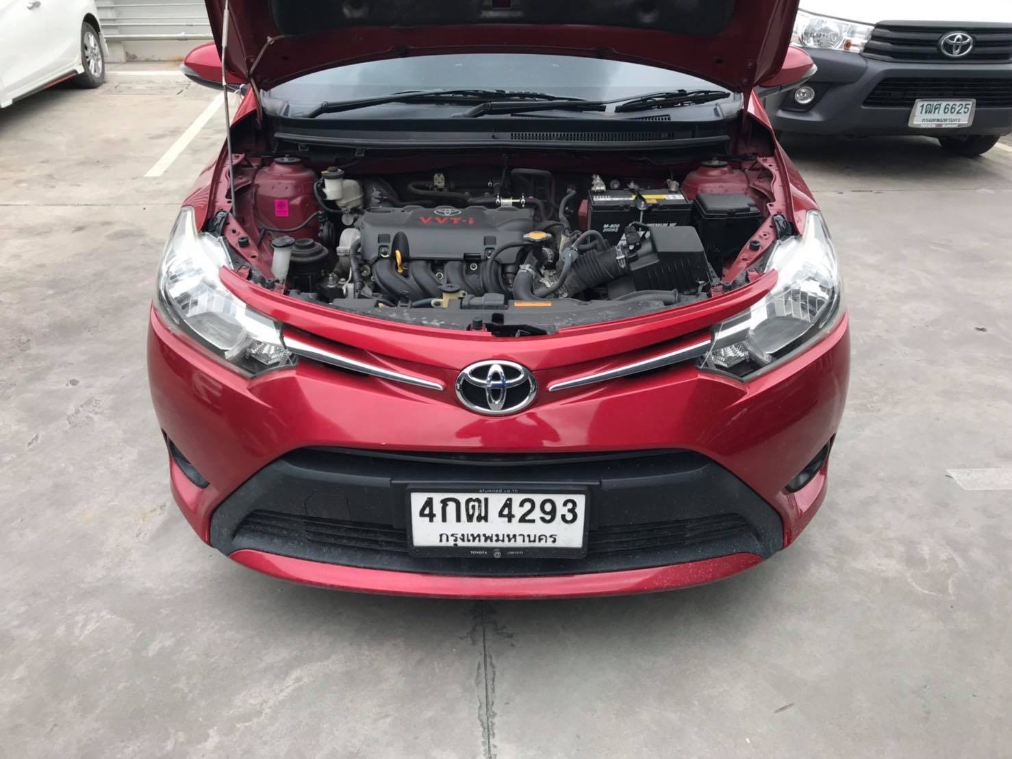Toyota Vios ปี 2015 สีแดง (รูปที่ 3)