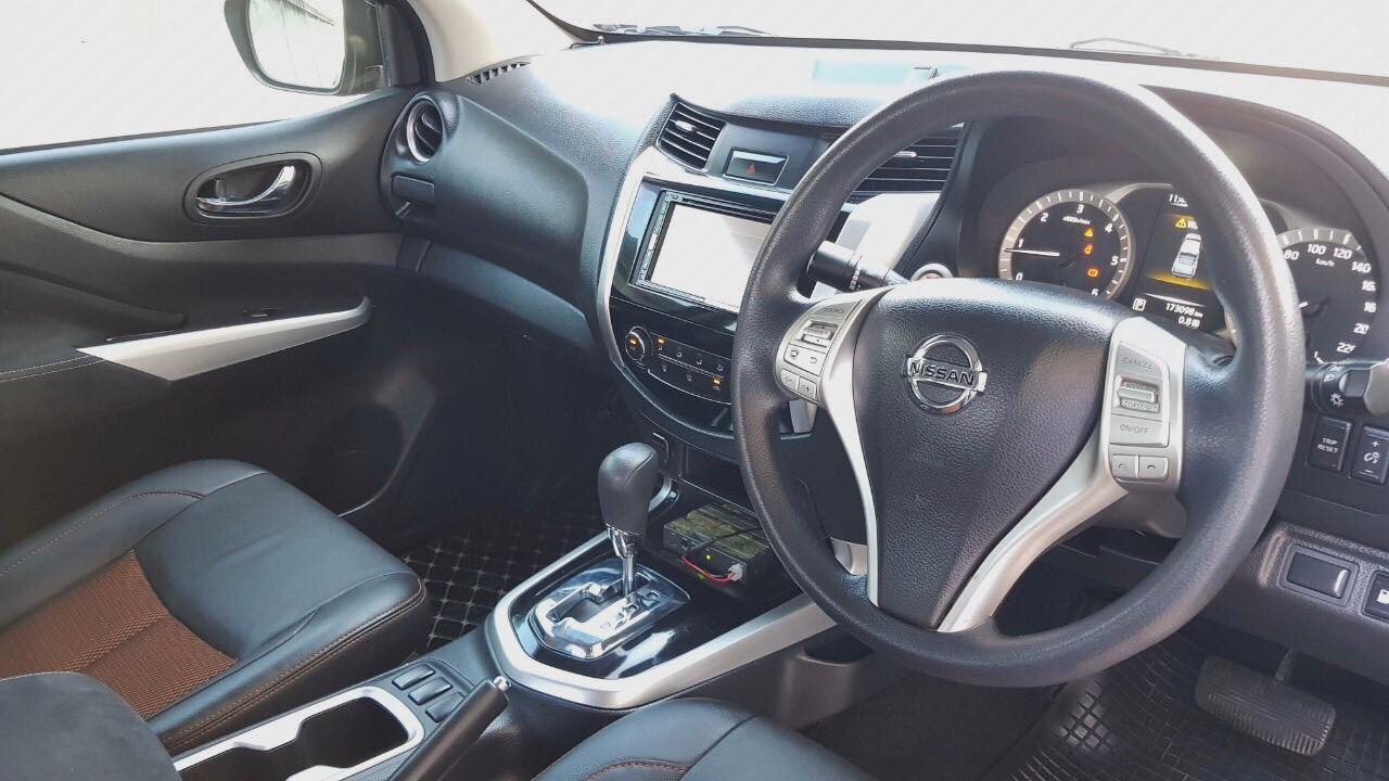 Nissan Navara Double Cab ปี 2015 สีเทา