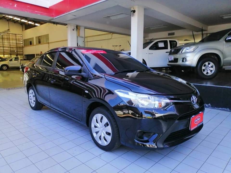 Toyota Vios ปี 2015 สีดำ (รูปที่ 2)