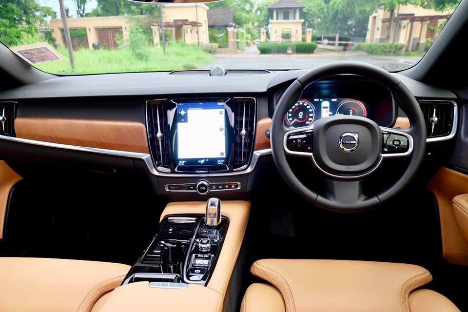 Volvo S90 ปี 2018 สีดำ (รูปที่ 11)