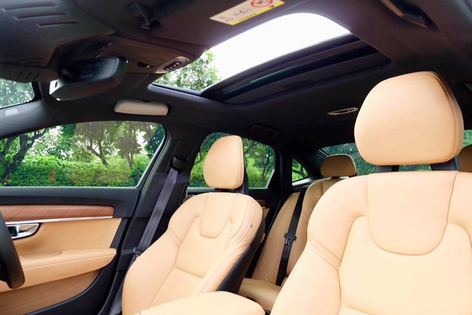 Volvo S90 ปี 2018 สีดำ (รูปที่ 14)